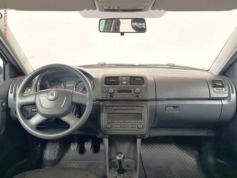 Škoda Fabia (2011) 1.2 TSi, Ambition - fotka 8 z 13