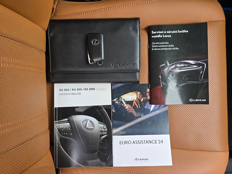 Lexus RX 300 2.0 175kW 4x4 1.Maj. ČR - DPH - fotka 36 z 41