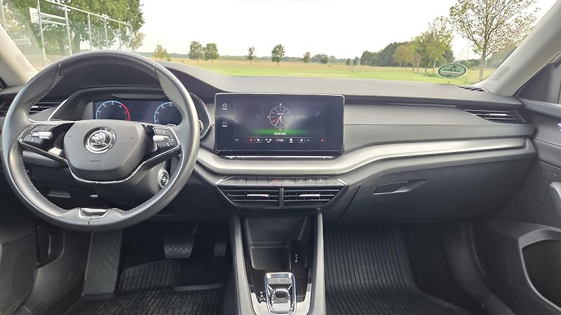 Škoda Octavia  2.0TDI 110kW Ambit DSG CZ DPH - fotka 16 z 30