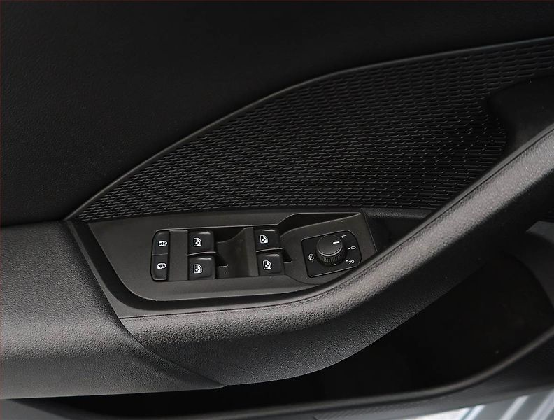 Škoda Octavia (2021) Ambition 2.0 TDI, Serv.kniha - fotka 24 z 24