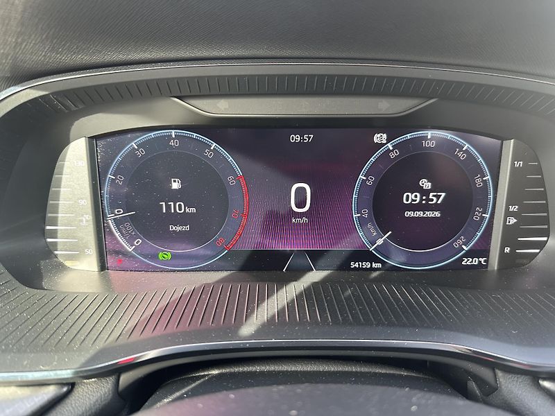 Škoda Octavia (2021) 1.5TSI, ser.knížka, ČR - fotka 23 z 26