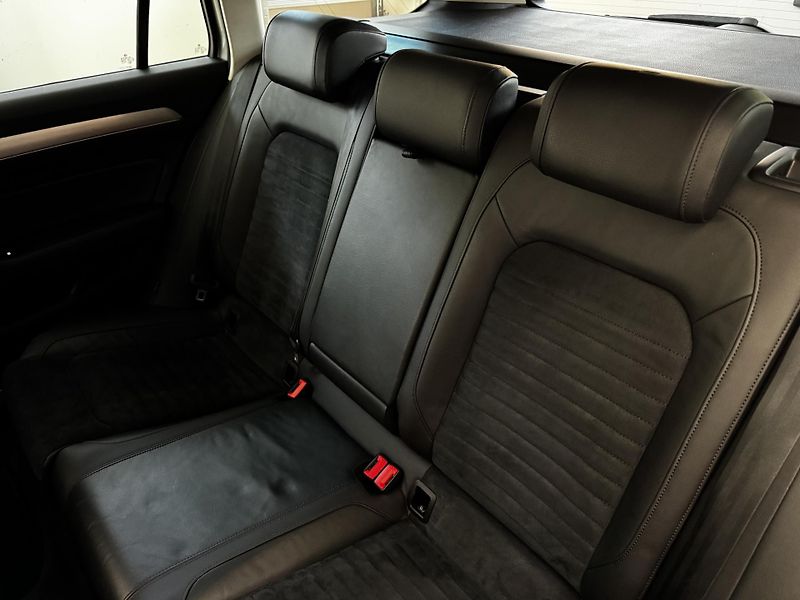 Volkswagen Passat (2017) R-line 2.0 TDI 110 KW DSG - CZ - fotka 24 z 25