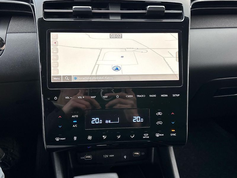 Hyundai Tucson DCT MHEV 4x4 Smart Navi - fotka 23 z 24