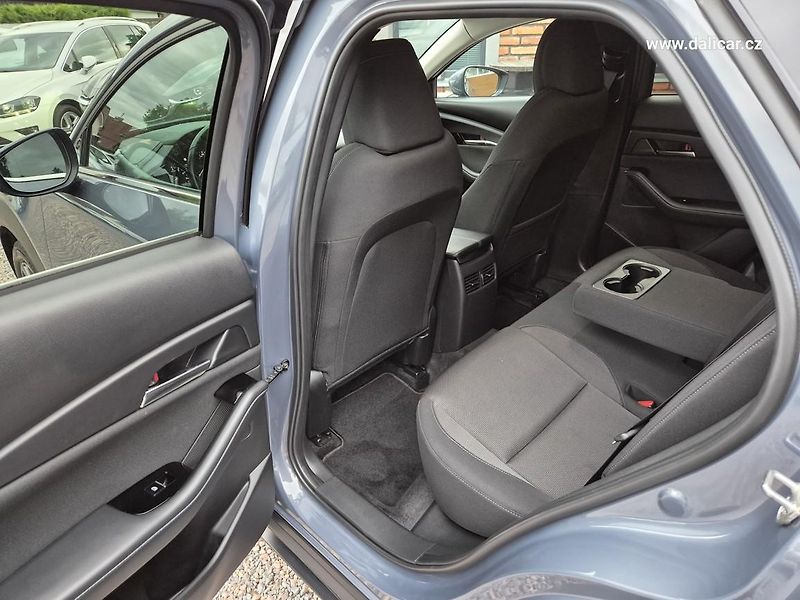 Mazda CX-30 (2022) CX-30 2.0i ESkyactiv-X Automat - fotka 42 z 54