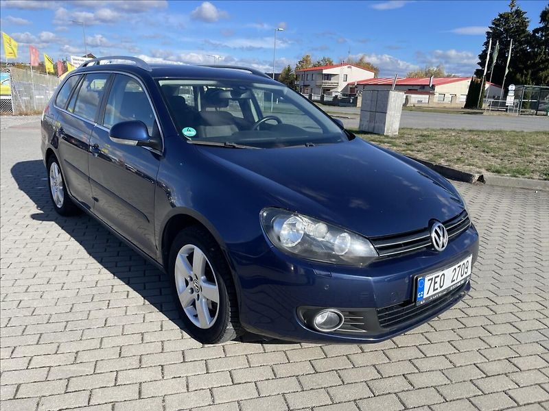 Volkswagen Golf 1,4 TSi 90kw DSG Comfortline G - fotka 6 z 44