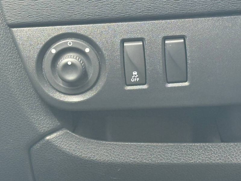 Dacia Dokker (2018) 1.6 SCe 80 kW Arctica LPG - fotka 18 z 21