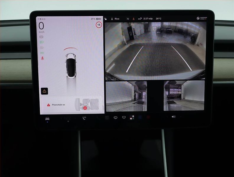 Tesla Model 3 (2019) Long Range 4WD 78kWh, SoH 83% - fotka 15 z 23