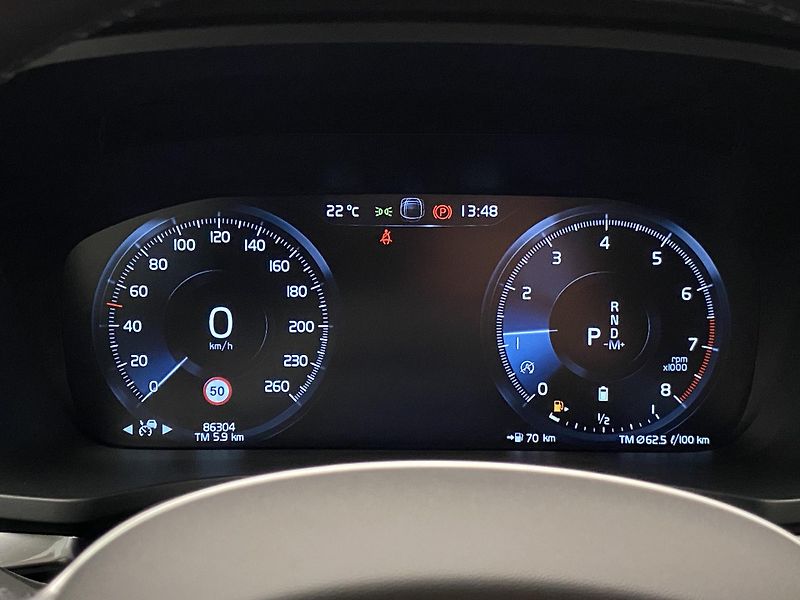 Volvo S60 B5 INSCRIPTION AUT REZERVACE - fotka 25 z 46