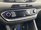 Hyundai i30 1,5 T-GDi 117kW Smart - náhled 18