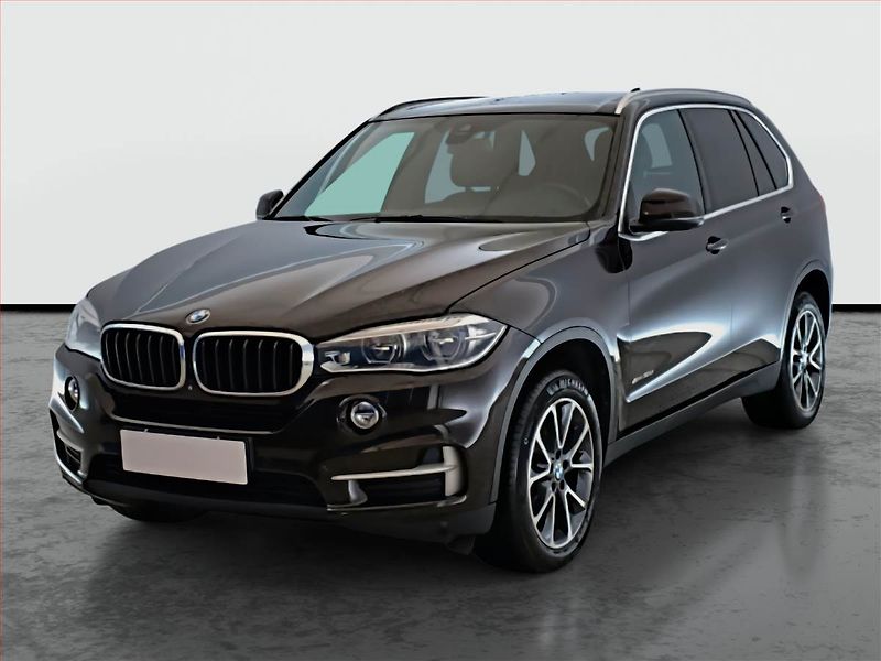 BMW X5 (2015) xDrive30d, 4X4, Automat - fotka 2 z 16