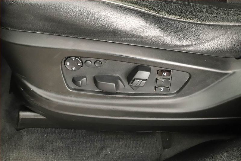 BMW X6 (2009) xDrive35d, 4X4, Automat, Kůže - fotka 17 z 20