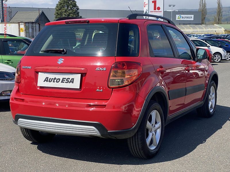 Suzuki SX4 (2007) 1.6i 4WD, ČR, Klima - fotka 4 z 12