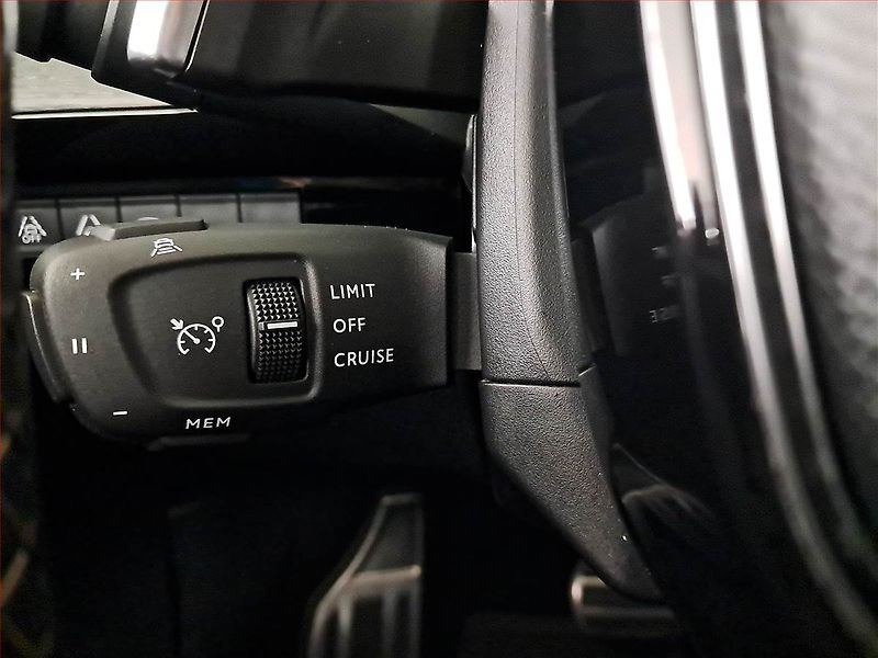 Peugeot 508 (2019) 1.6 PureTech, Automat, Kůže - fotka 24 z 25