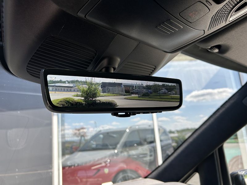 Mercedes-Benz Třídy V V 300d 4MATIC EXCLUSIVE L AMG - fotka 25 z 37