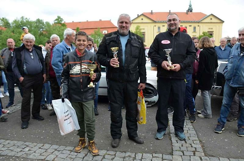 Přehlídka i start ve Velvarech. Finále bylo ve Slaném.
