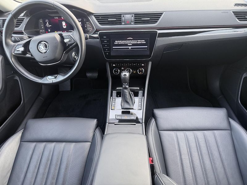 Škoda Superb (2023) 2,0tdi 147kw L&K 4x4 DSG - fotka 32 z 80