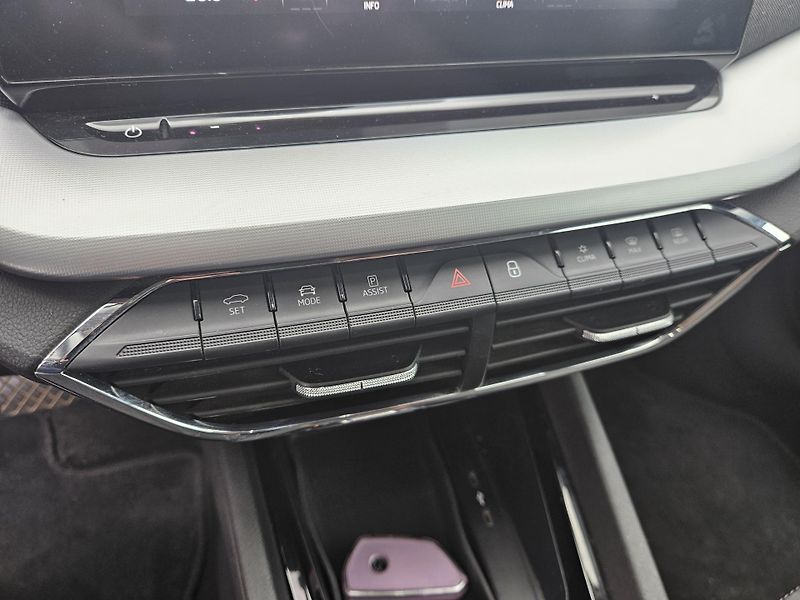 Škoda Octavia IV  2,0 TDI 110 kW - fotka 11 z 16