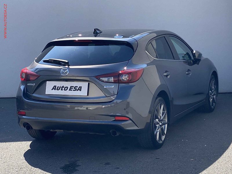 Mazda 3 (2019) 2.0i, LED, navi - fotka 4 z 21
