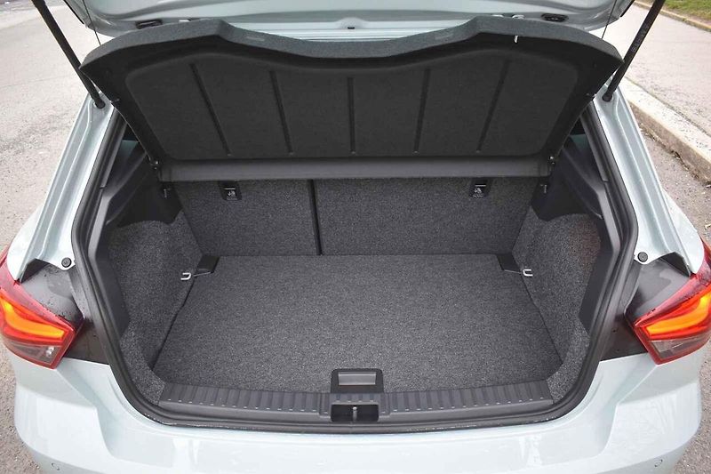 Seat Ibiza jsem otestoval v nejdražší dostupné verzi.