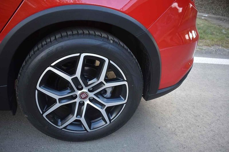 Rodinné auto s dobrým prostorem - to je Fiat Tipo