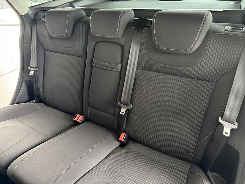 Ford Focus 1,6EcoBoost*110kW*Titan*Tažné - fotka 16 z 31