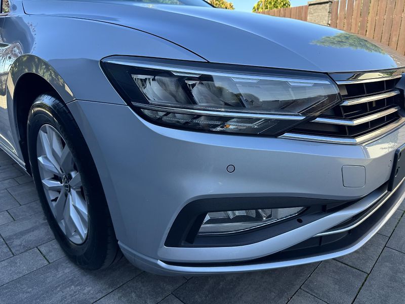 Volkswagen Passat (2023) 2.0 TDI DSG Business Tažné - fotka 12 z 42