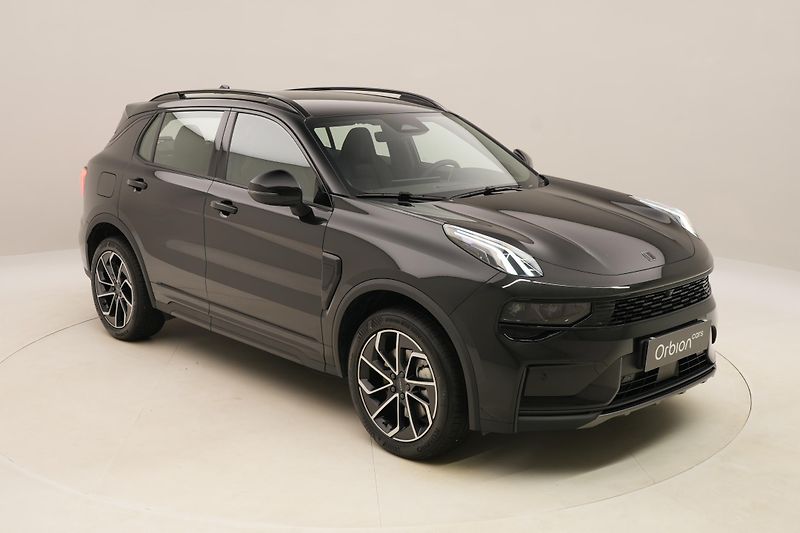 Lynk & Co 01 (2025) 01 CORE PHEV - fotka 14 z 90