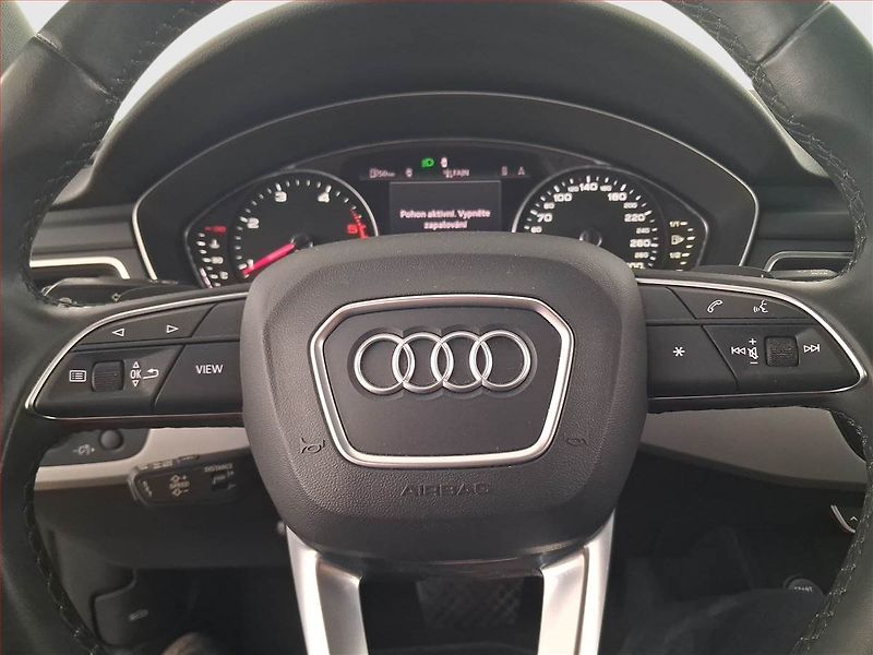 Audi A4 (2020) 2.0 TDI, Automat, Navi - fotka 16 z 24