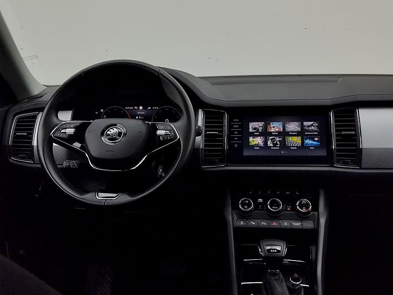 Škoda Kodiaq (2023) Ambition 2,0 Tdi 110 Kw 4x4 DS - fotka 6 z 39