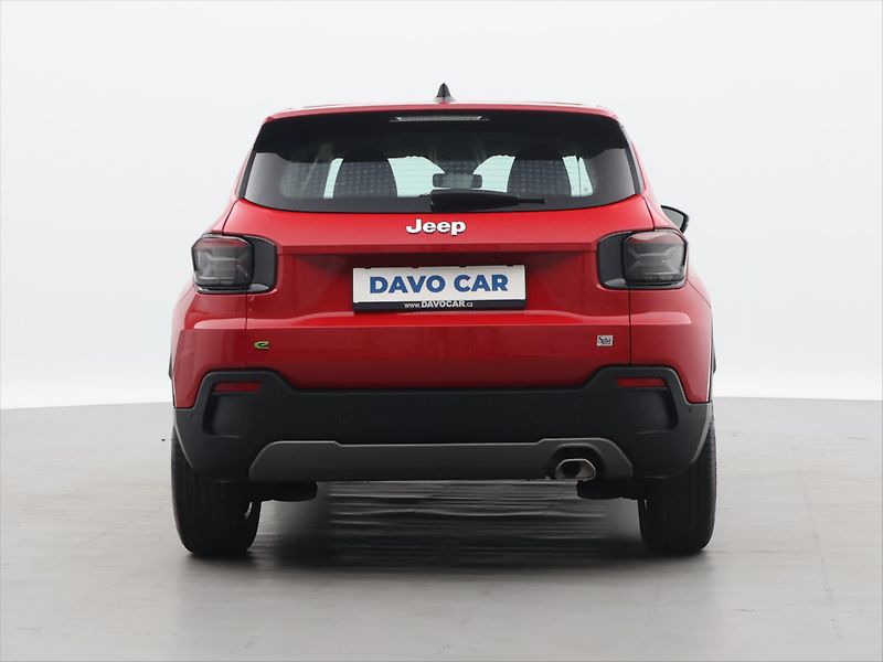 Jeep Avenger 1,2 74kW CZ e-Hybrid Longitude - fotka 6 z 31