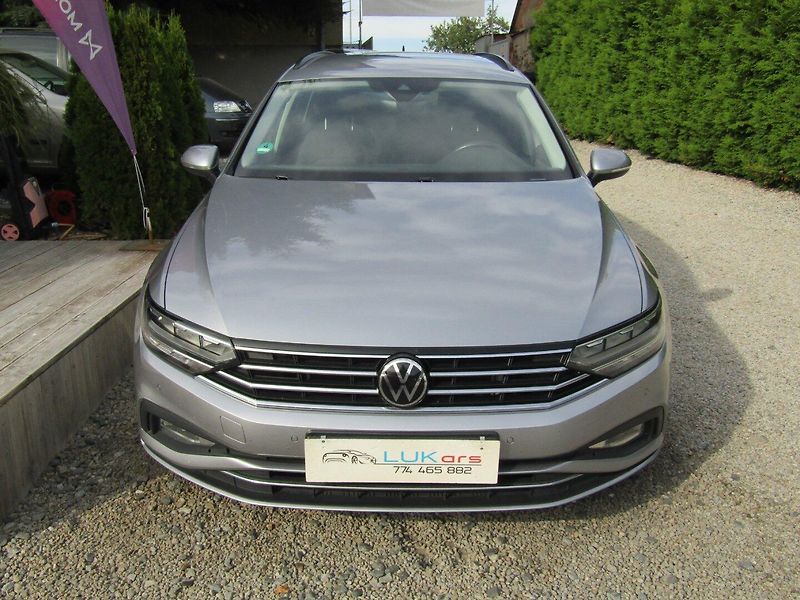 Volkswagen Passat (2021) 2.0 TDI 110kW DSG ACC - fotka 6 z 46