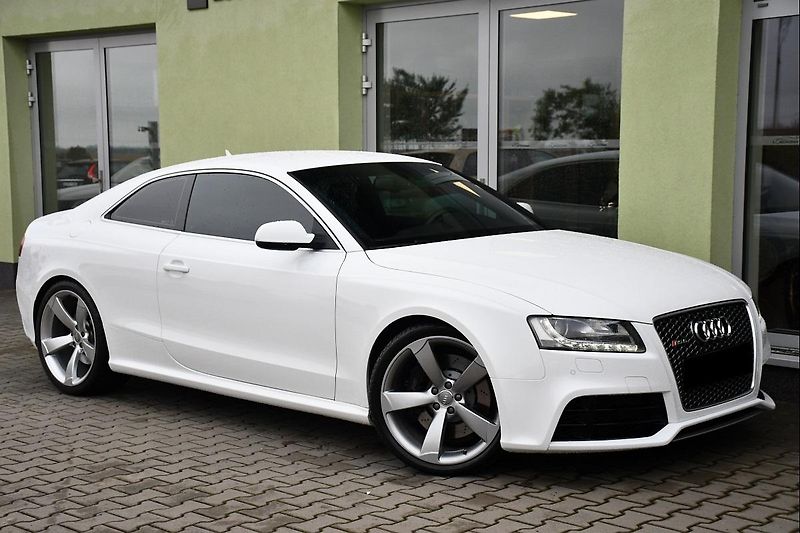 Audi RS 5 4.2 V8 B&O PO VELKÉM SERVISE  - fotka 3 z 45