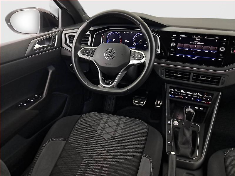 Volkswagen Taigo (2023) R-Line 1.5 TSI - fotka 7 z 26