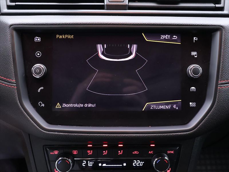Seat Arona 1,5 TSI FR 110kW EVO CZ - fotka 22 z 32