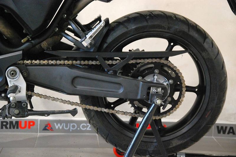 Yamaha MT-03 (2007) hezký stav - fotka 16 z 19
