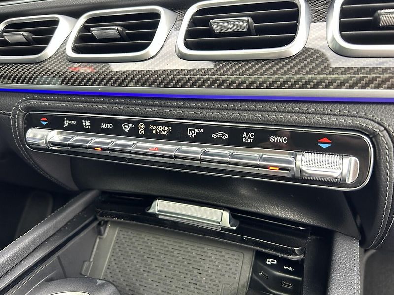 Mercedes-Benz GLS 400d 4MATIC AMG AIRMATIC - fotka 18 z 31