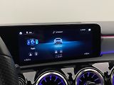 Mercedes-Benz Třídy A A200 AMG 120kW AUT - náhled 34