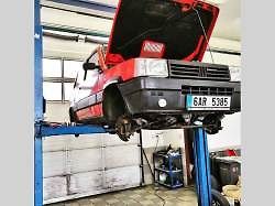 Český tým He//o Wor/d na Mongol Rally