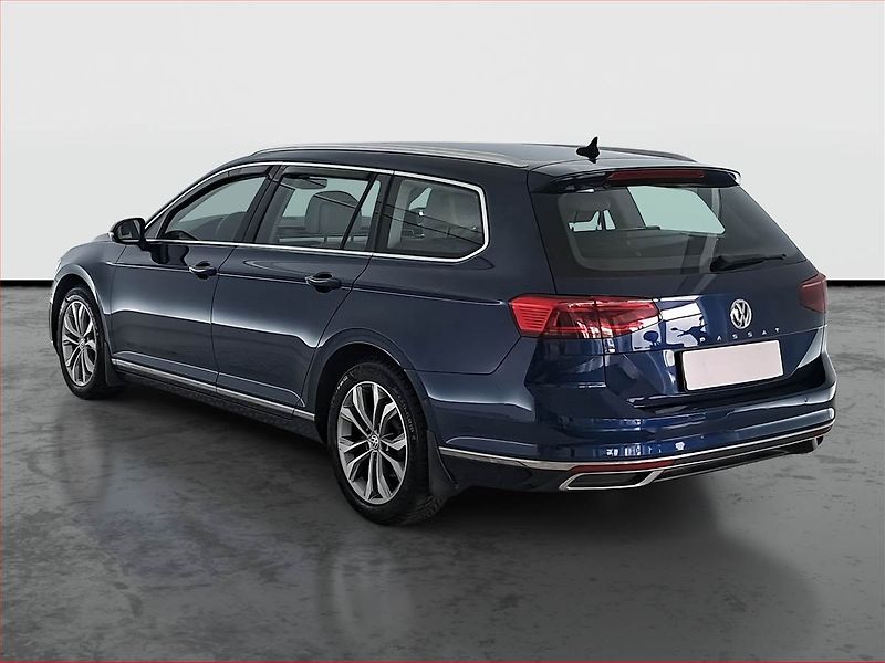 Volkswagen Passat (2019) 1.6 TDI, Automat, Kůže, Navi - fotka 4 z 25
