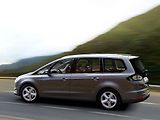 Ford Galaxy.