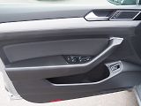 Volkswagen Passat (2020) 2.0TDI, 90kW - náhled 9