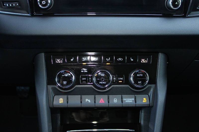 Škoda Karoq (2022) 1.5 TSI 110 kW LED manuál - fotka 22 z 35