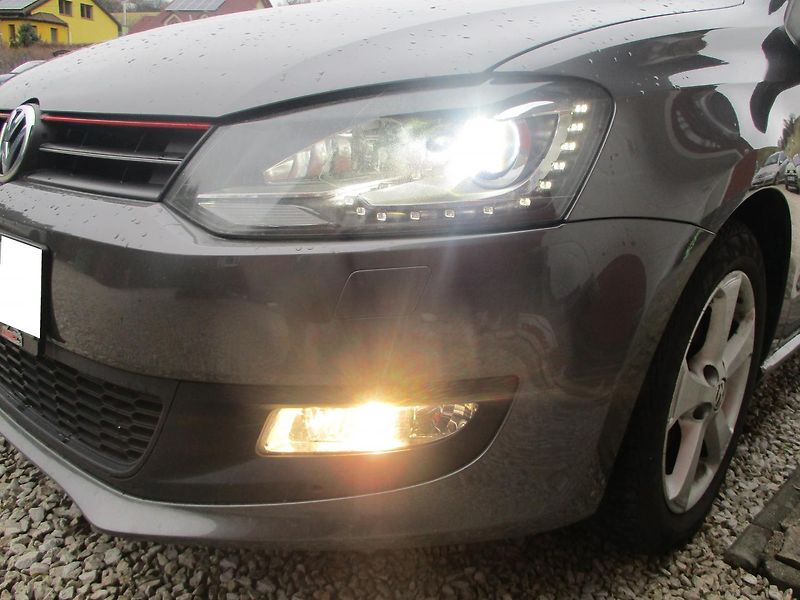 Volkswagen Polo 1.2 TSi KLIMA - fotka 29 z 32