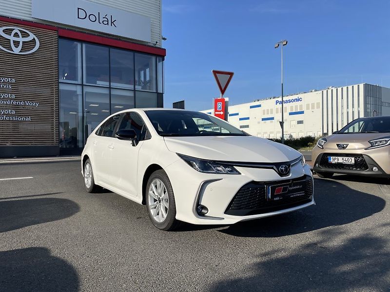 Toyota Corolla SD 1.8 Hybrid ODBĚR 7/2026 - fotka 1 z 26
