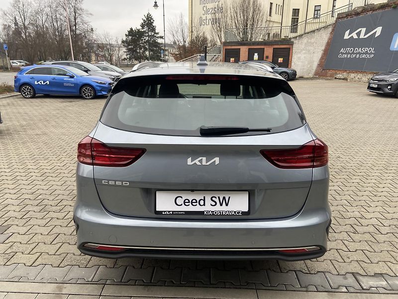 Kia Ceed SW (2025) 7DCT TOP 