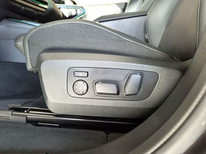 BMW X3 20d xDrive - fotka 18 z 33