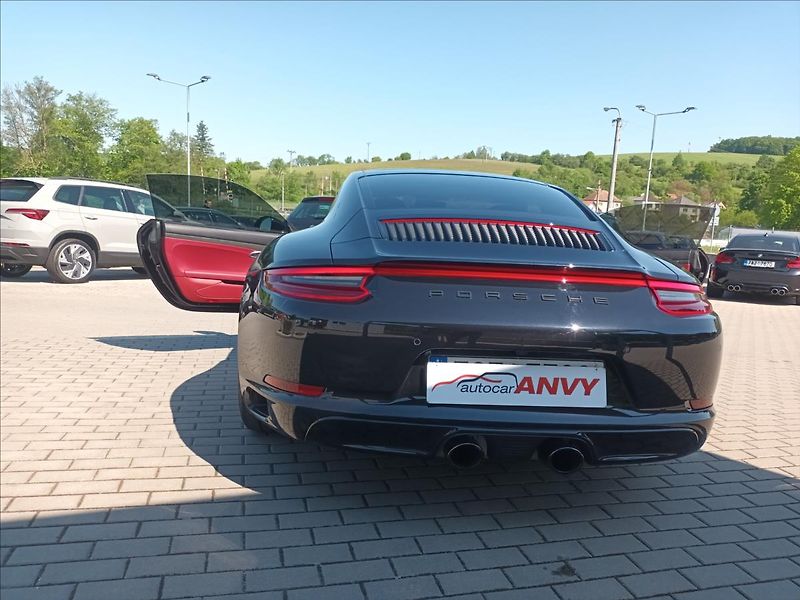 Porsche 911 3,0 Carrera 4 GTS,331KW, - fotka 43 z 50