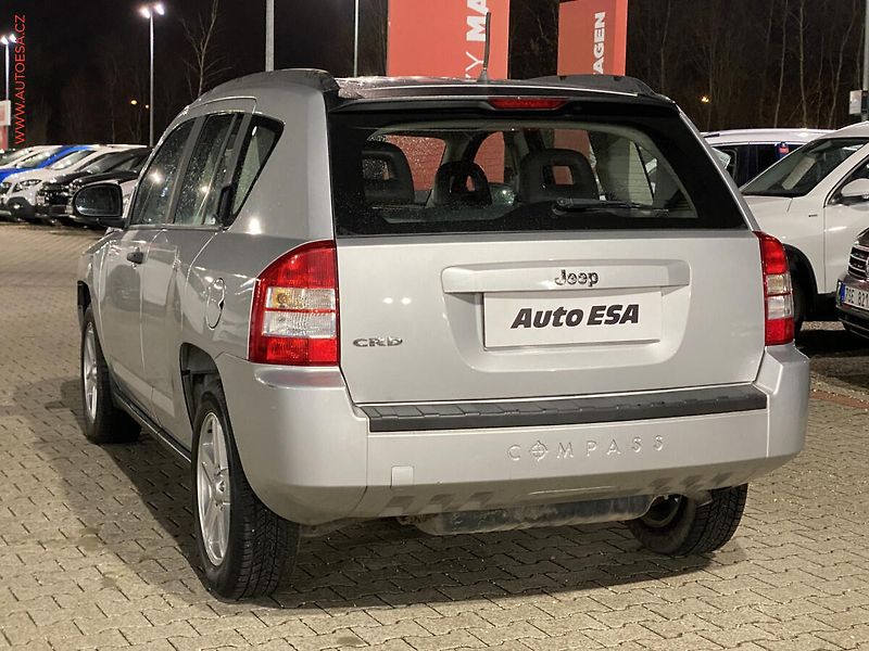 Jeep Compass (2007) 2.0CRDi 4x4, 1.maj, AC - fotka 6 z 15