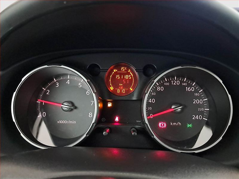 Nissan Qashqai (2009) 2.0, Serv.kniha, Tempomat - fotka 11 z 19