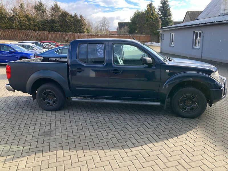 Nissan Navara (2007) 2.5DCI 4WD DOUBLE CUB - fotka 3 z 27